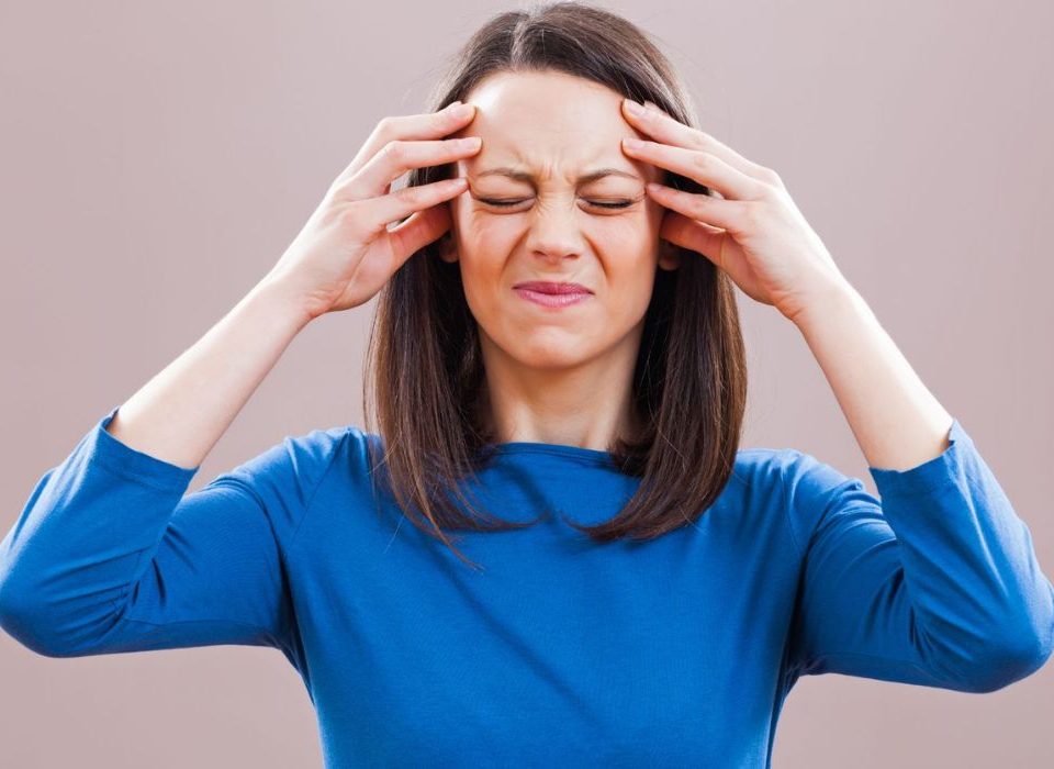 اسباب الصداع المستمر