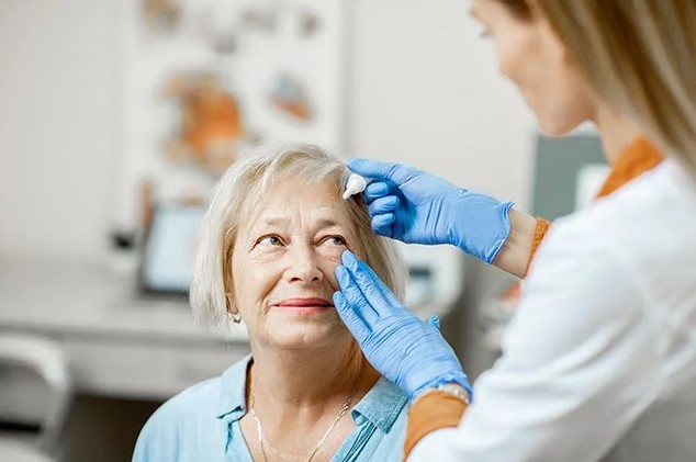 علاج شبكية العين لمرضى السكري