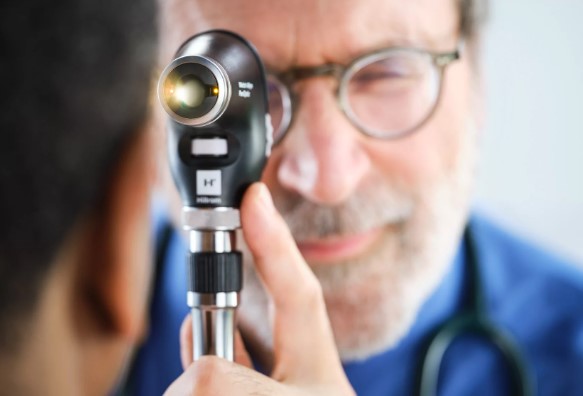 منظار العين