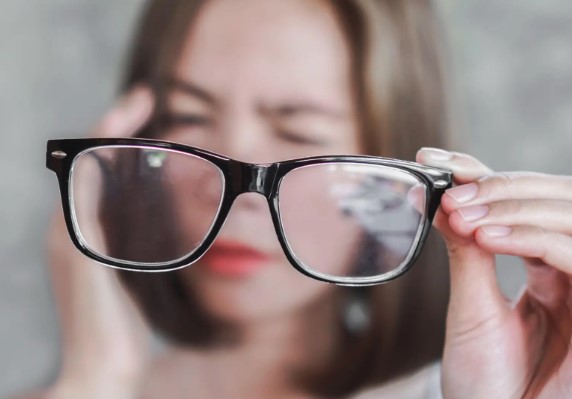 زغللة العين