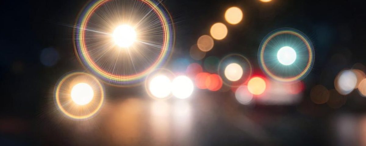 رؤية هالات حول الضوء