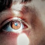 رؤية الومضات الضوئية